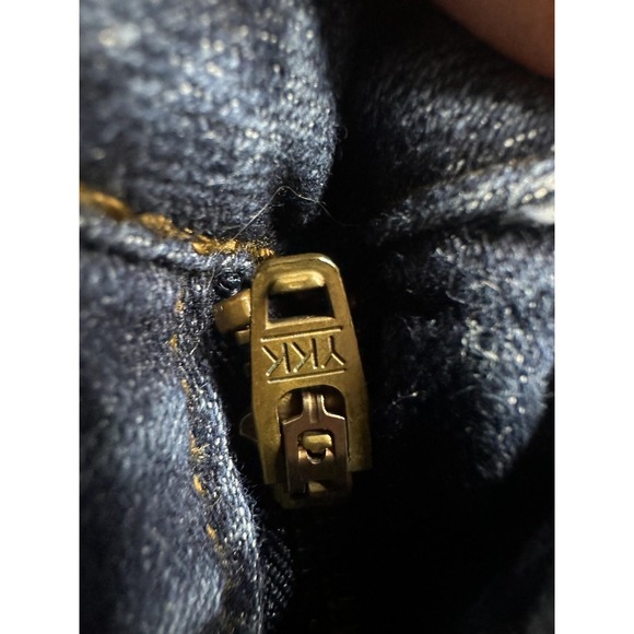 Izod Jeans Mens 36x32 Blue Straight Fit Denim Classic Button Fly Vintage Style - Picture 6 of 14